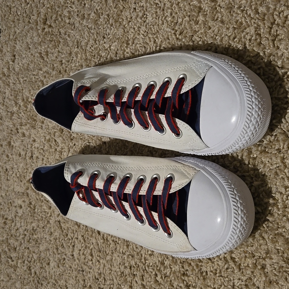 Converse Unisex White Blue Low Top Lace Up Casual Skate Sneaker M 11.5 W 13.5